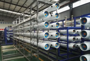 水處理設備為什么必須加反滲透阻垢劑呢?